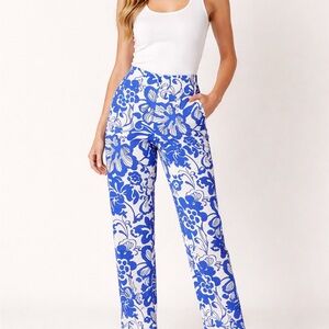 Zara Blue and White Floral Ankle  Pants Size 6